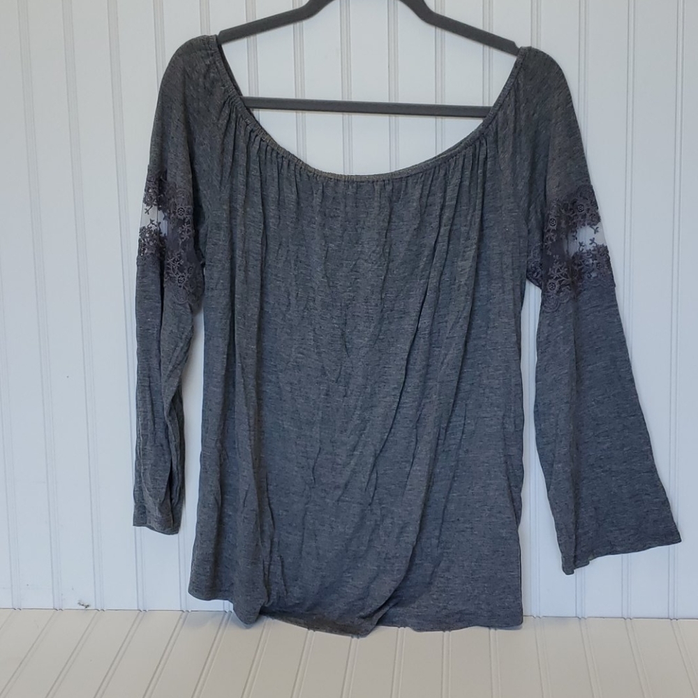 Off the shoulder long sleeve top